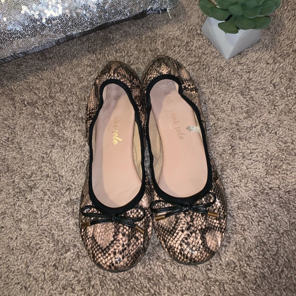 Cheetah print ballet flats